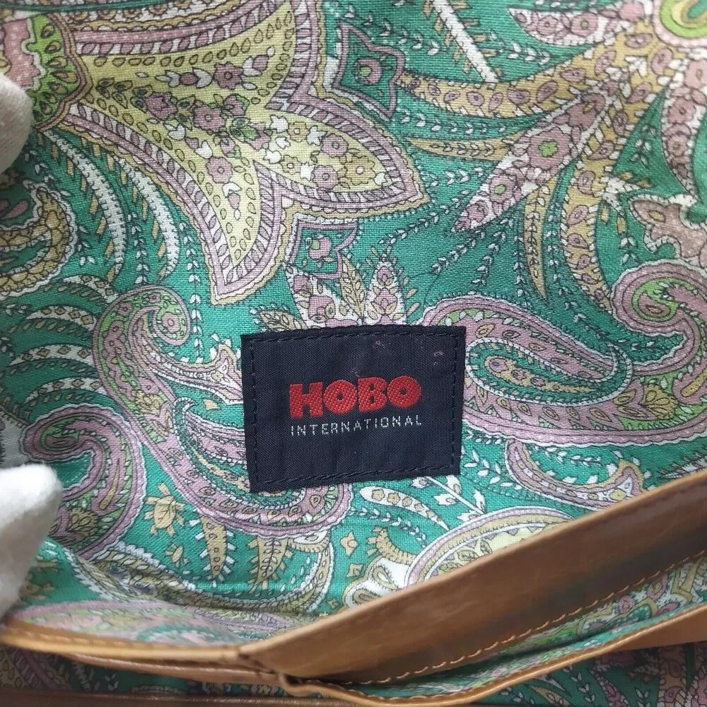 HOBO International Brown Tan Leather Credit Card ID Window Trifold Wallet